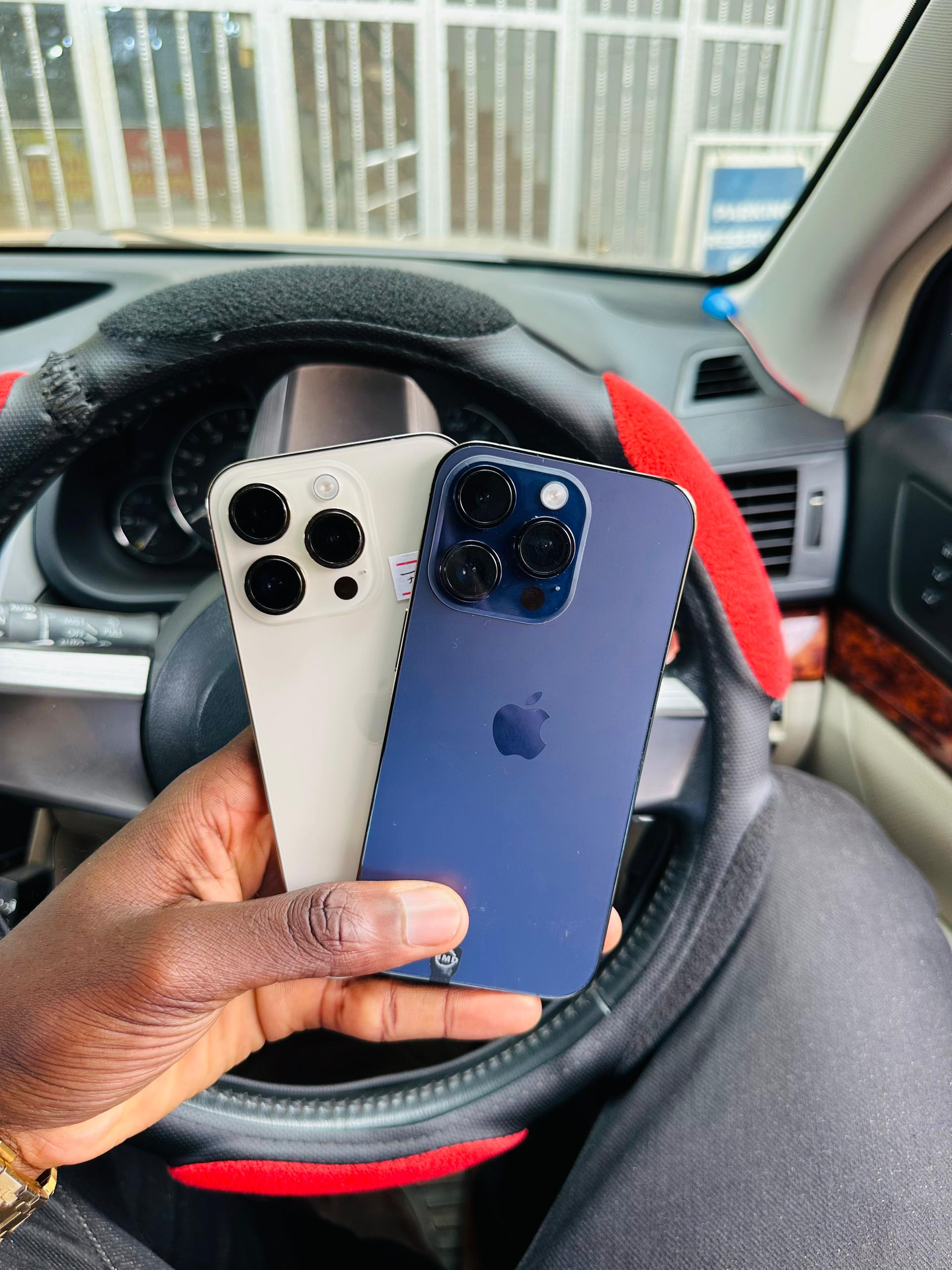 iPhone 14 Pro 256GB ( Battery: 100%)