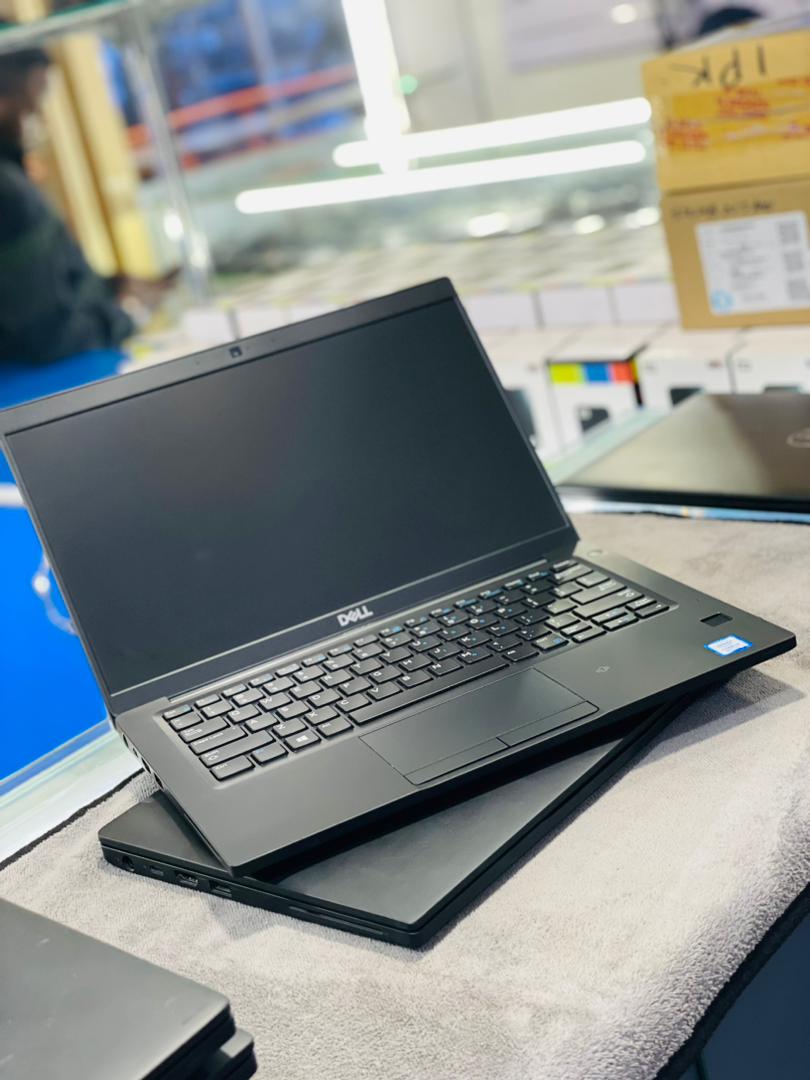 Dell Latitude 7490