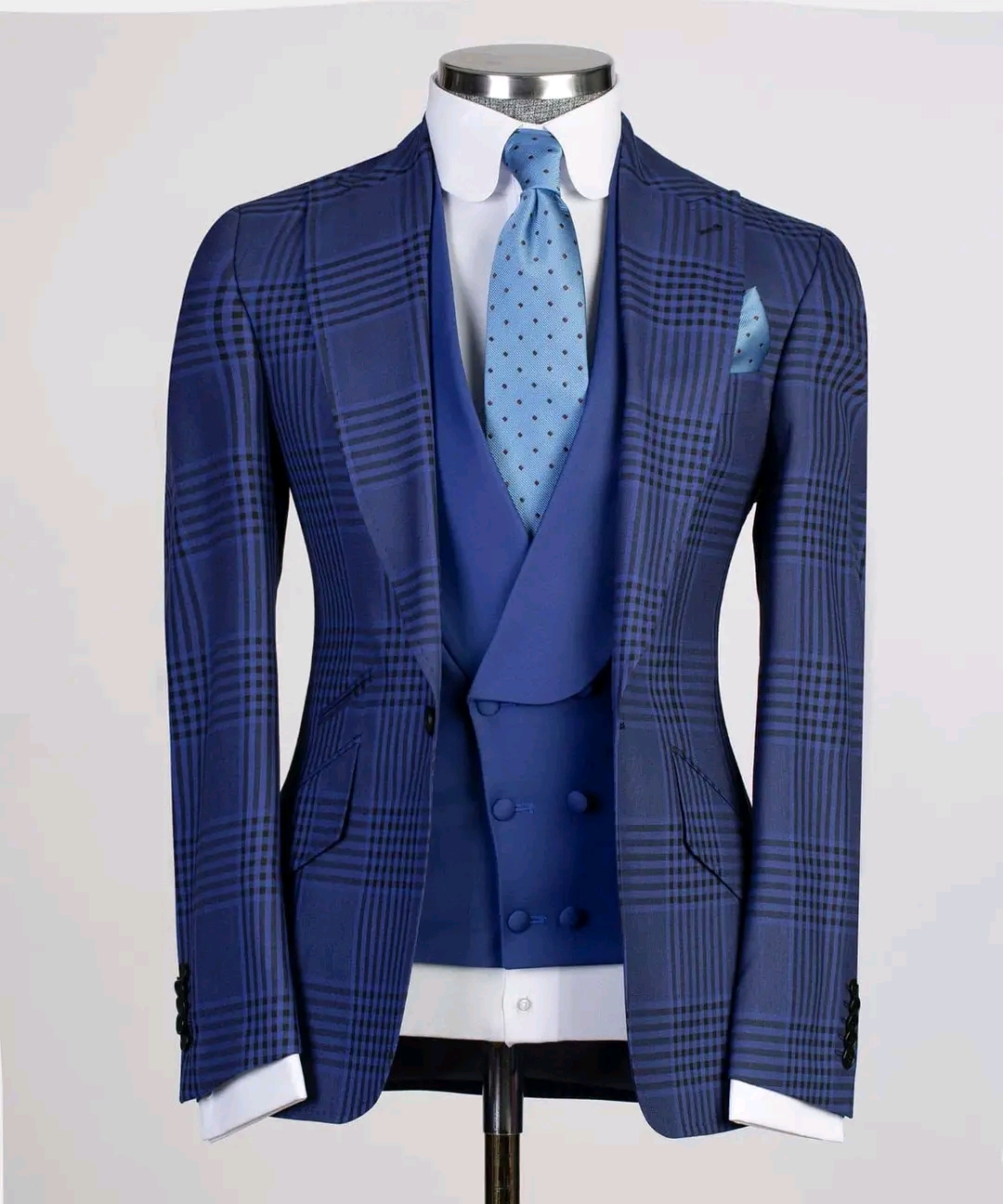 Custom tailored suits, Kaunda, African wears f