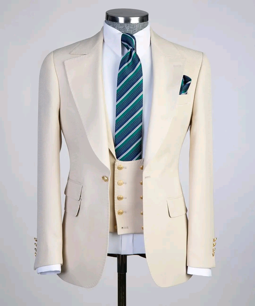 Custom tailored suits, Kaunda, African wears f