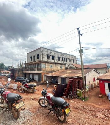 Prime commercial plot on sale in Katwe