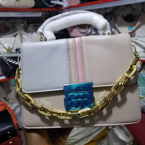 Ladies Handbags 👜