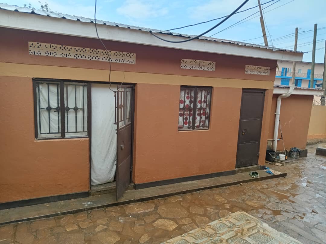 House For Sale In Namanve-Jinja Road