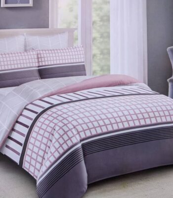 5×6 Duvet: 1 Duvet 1 bedsheet 4 Pillowcases
