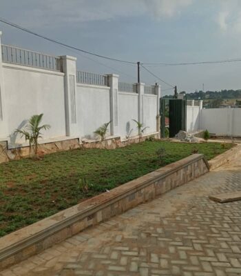 Beautiful Classic Home For Sale in Namugongo-Sonde