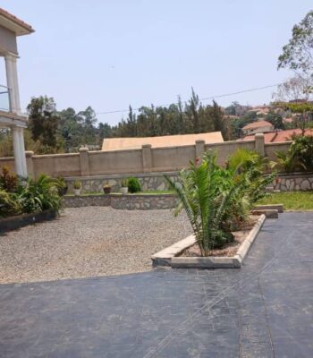 Luxury Home For Sale In Kira Bulindo