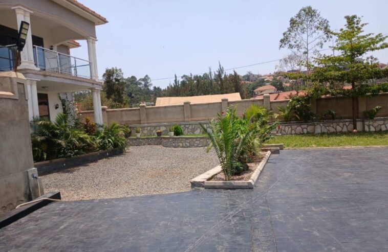 Luxury Home For Sale In Kira Bulindo