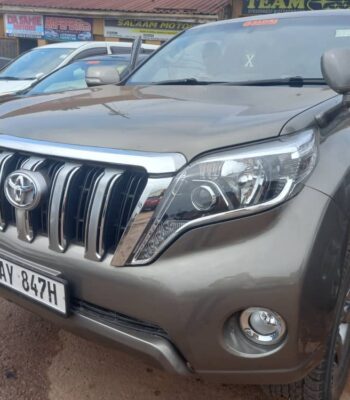 Land Cruiser Prado Tx Uay Kaweesi