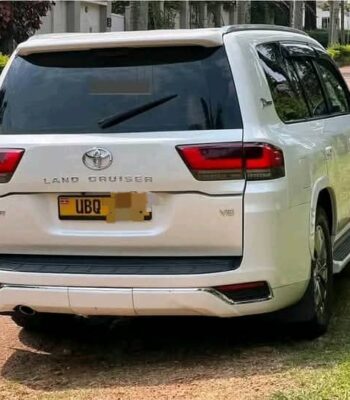 Land Cruiser Prado V8