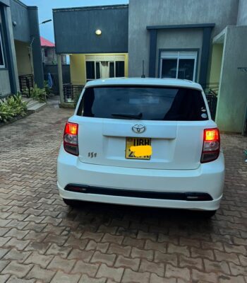 Toyota Ist Ubh