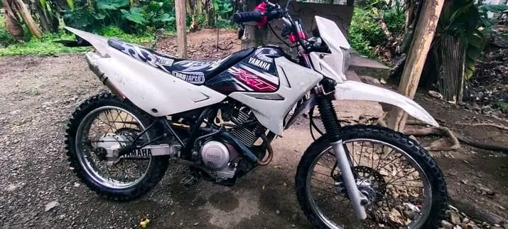 Yamaha Motorbike whatsap +255752328877