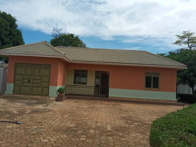 Rural Estate For Sale; Kakiri-Kamuli, Hoima Road