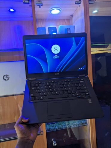 Dell Latitude 7450 Intel Core 5 (5th Gen)