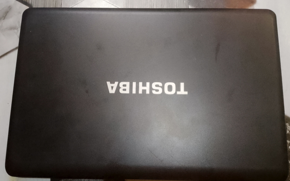 Toshiba laptop i3