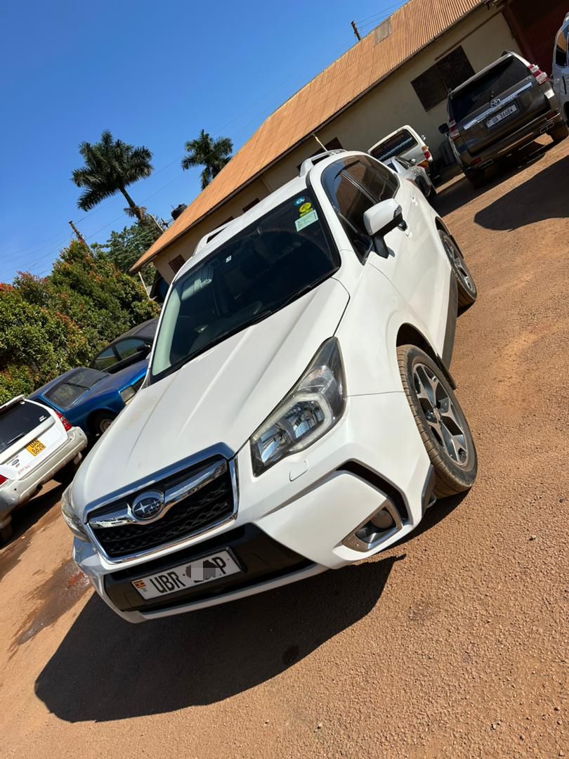 SUBARU FORESTER 2015