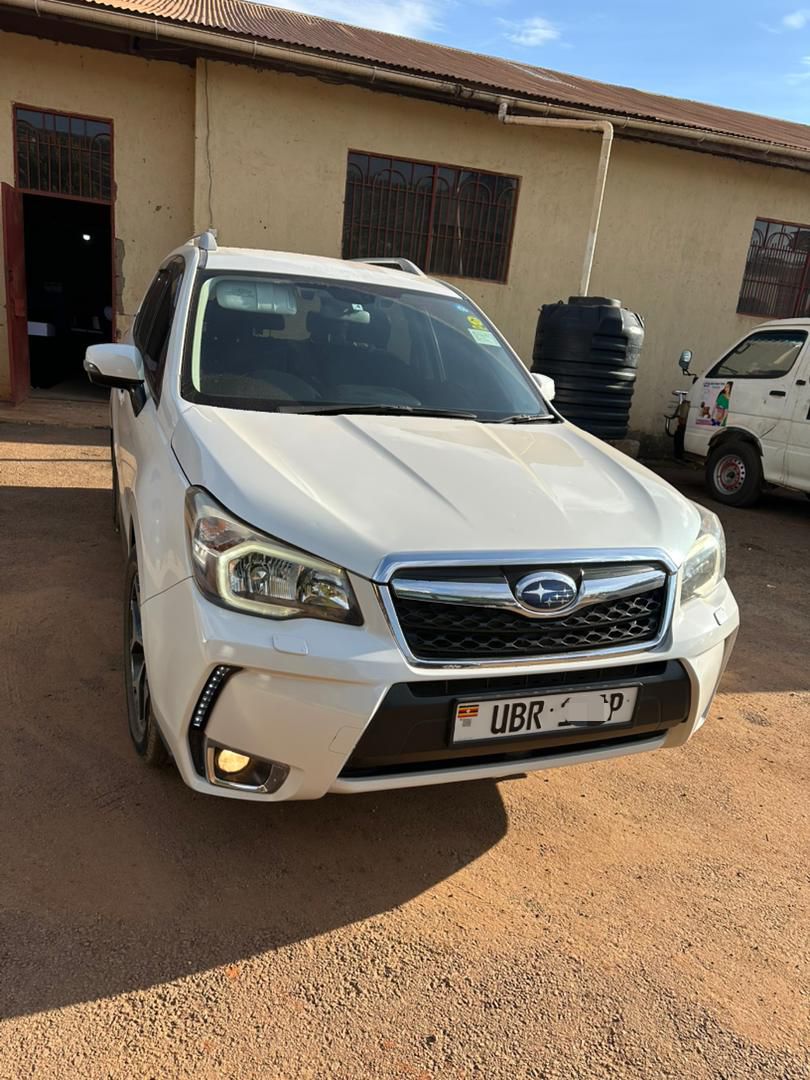 SUBARU FORESTER 2015