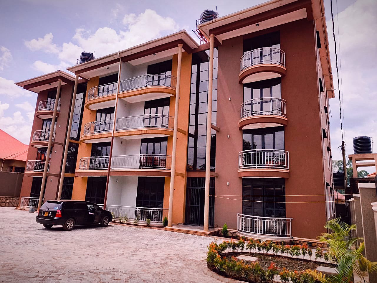 16 Units Apartment For Sale