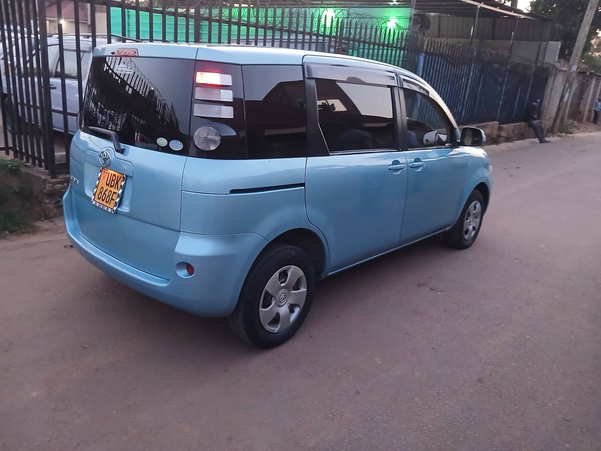 Toyota Sienta For Sale