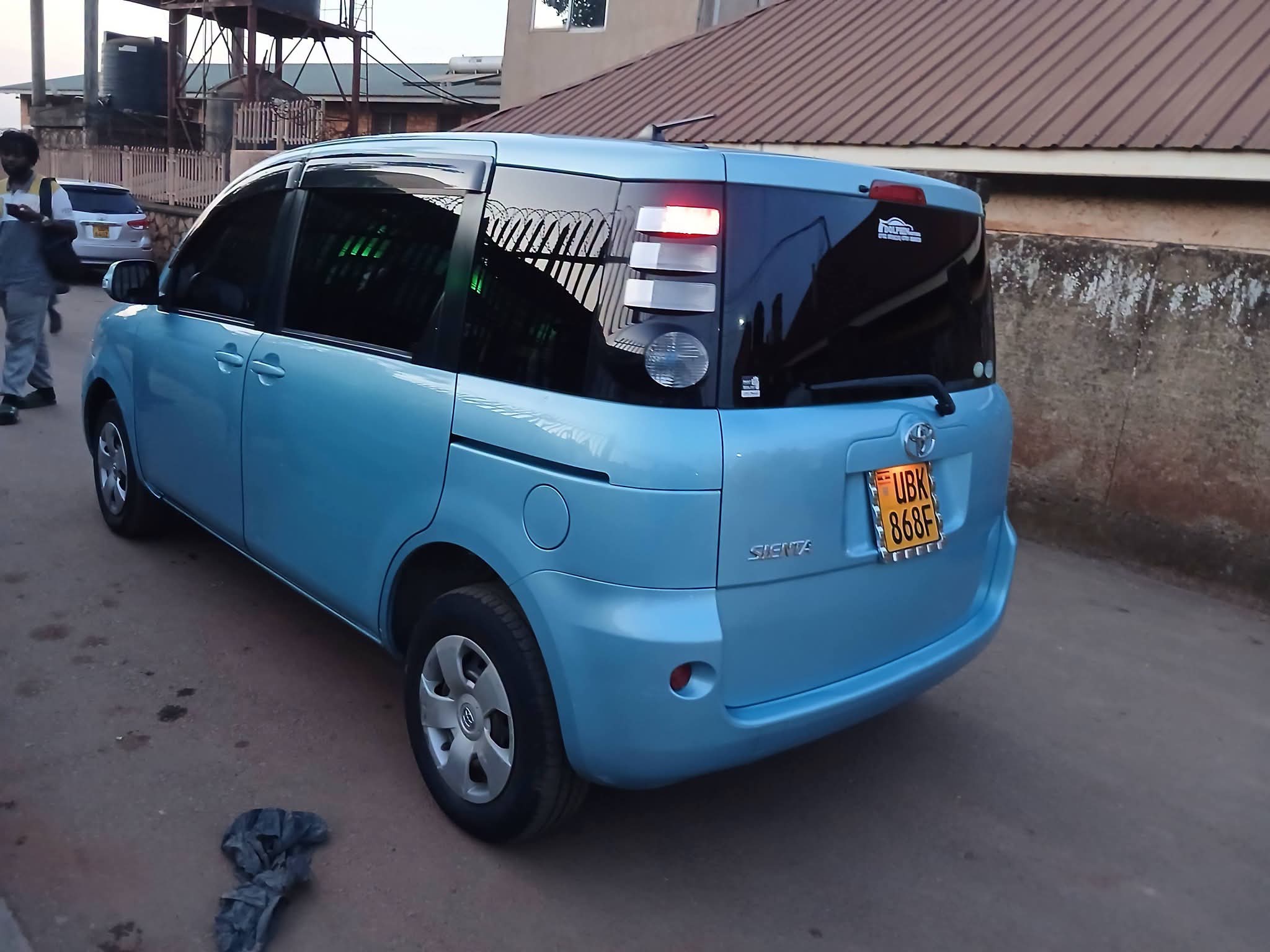 Toyota Sienta For Sale