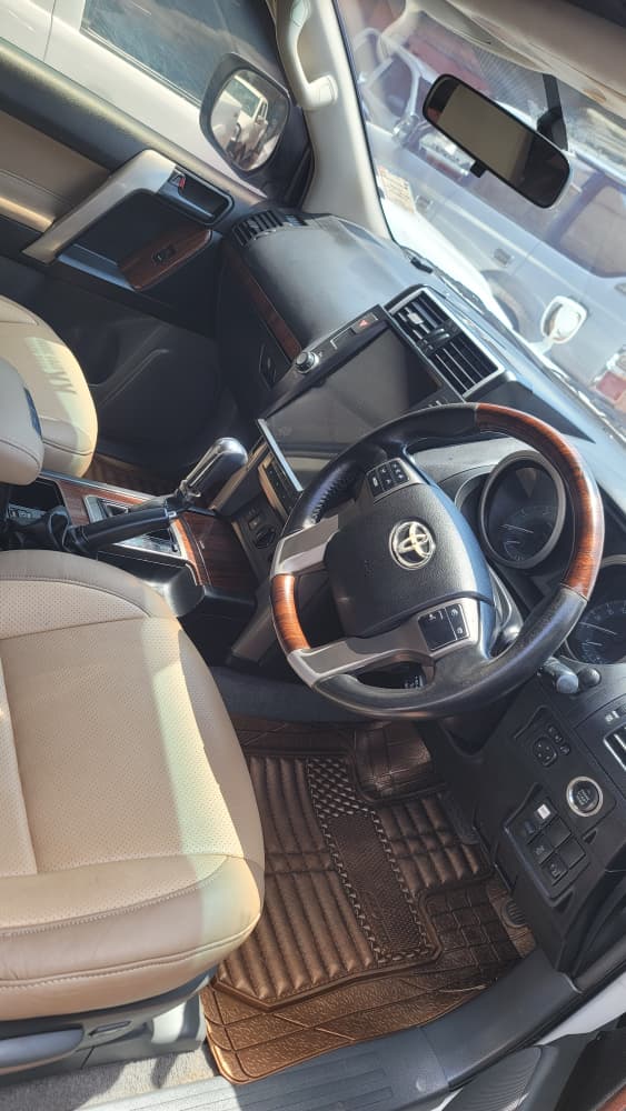 Land Cruiser FJ150 For Sale