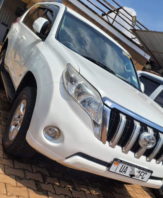 Land Cruiser FJ150 For Sale